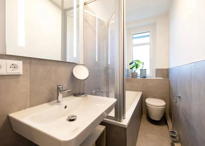 Nora Messe * Dresden